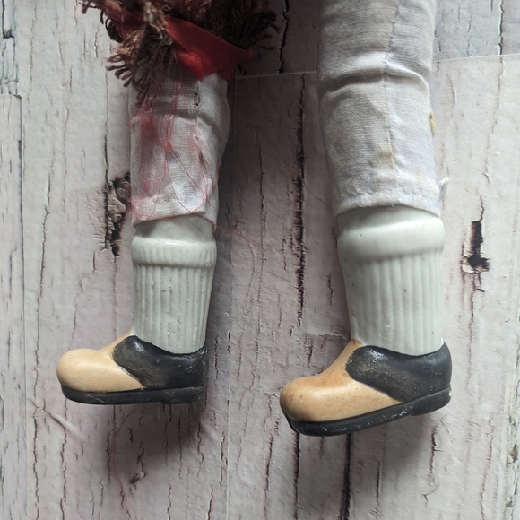 Vintage Porcelain Circus Clown with Soft Body - Picture 6 of 14
